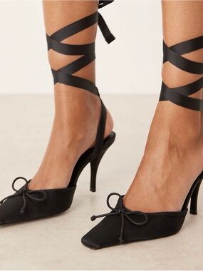Black Lace-Up Pointed Toe High Heel Slingbacks
